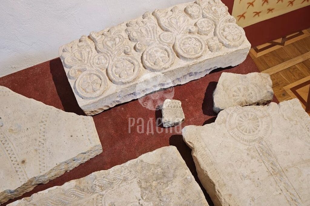 White stone tombstones and carved fragments at Krutitskoye Podvorye